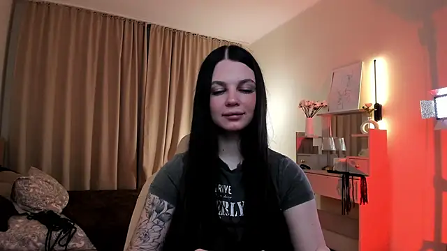 Snapshot of Michela_Fruet chatting on 13, 11, 2025 Michela Fruet online show from 13, 11, 2025