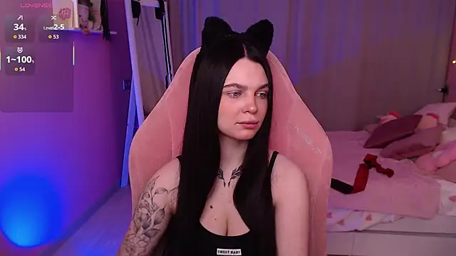 Michela Fruet online show from 2, 3, 2026