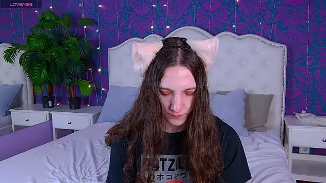 Snapshot of SilverMuse chatting on 17, 2, 2026 SilverMuse online show from 17, 2, 2026