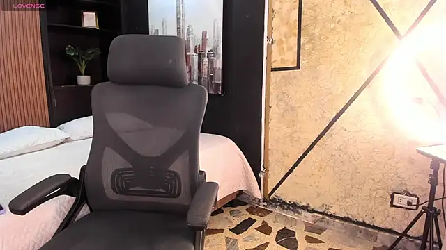 Snapshot of AmbarFoxx_ chatting on 13, 2, 2026 AmbarFoxx online show from 13, 2, 2026