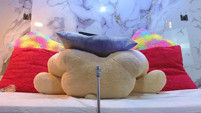 PrincePoppy online show from 14, 1, 2026