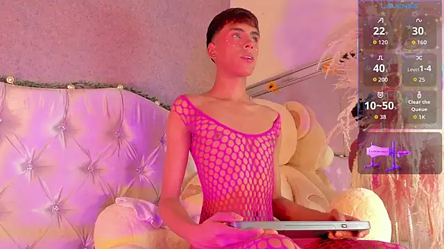 PrincePoppy online show from 14, 9, 2025