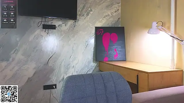 Snapshot of miss_bubbles_ chatting on 11, 10, 2025 miss bubbles online show from 11, 10, 2025