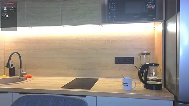 Snapshot of miss_bubbles_ chatting on 16, 10, 2025 miss bubbles online show from 16, 10, 2025