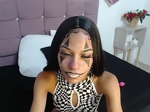 KittyLove s online show from 21, 9, 2025