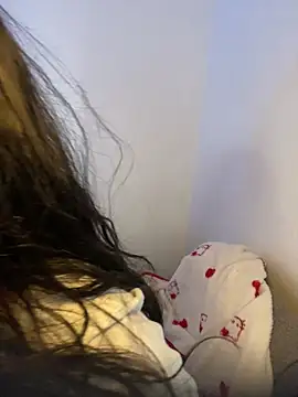 snow doll online show from 6, 3, 2026