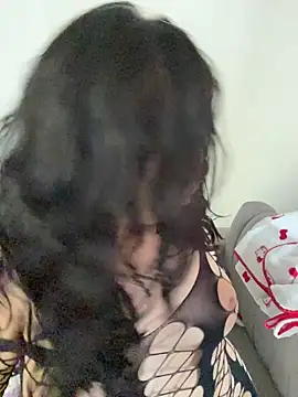 snow doll online show from 11, 3, 2026