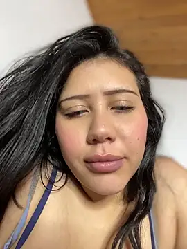 Snapshot of snow_doll chatting on 9, 6, 2026 snow doll online show from 9, 6, 2026