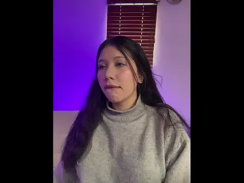 Snapshot of snow_doll chatting on 8, 10, 2025 snow doll online show from 8, 10, 2025