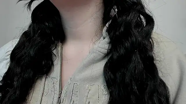 Snapshot of snow_doll chatting on 22, 10, 2025 snow doll online show from 22, 10, 2025