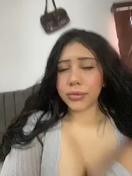 Snapshot of snow_doll chatting on 13, 7, 2026 snow doll online show from 13, 7, 2026