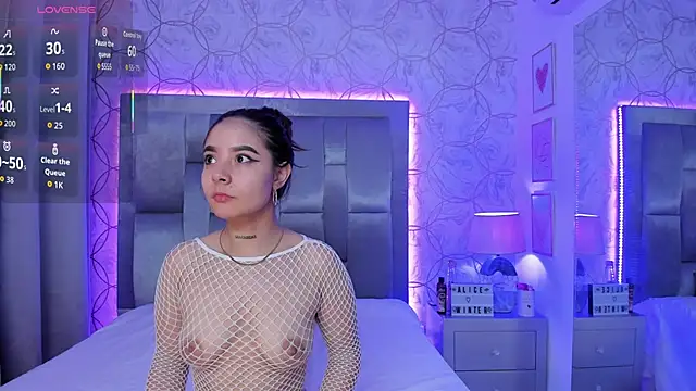 AlliceWinter online show from 7, 11, 2025