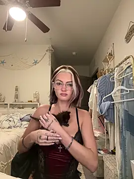 imtessaxoxo online show from 6, 11, 2025