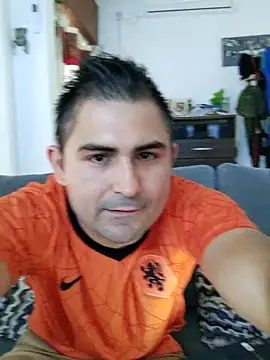 Bradd 32 online show from 16, 2, 2026