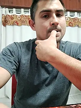 Bradd 32 online show from 7, 2, 2026