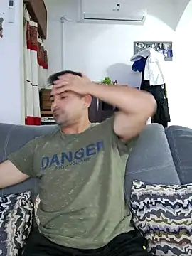 Bradd 32 online show from 18, 12, 2025