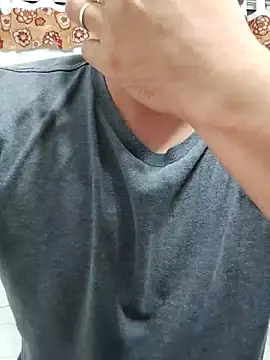 Bradd 32 online show from 27, 10, 2025