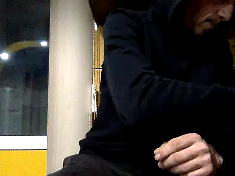 adiluci1 online show from 21, 12, 2025