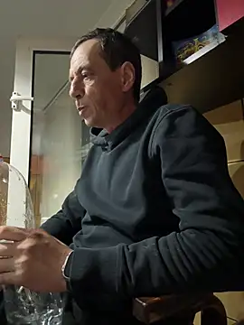 adiluci1 online show from 23, 3, 2026