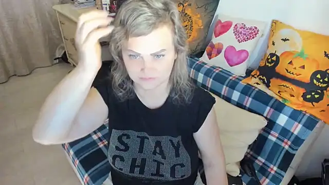 MildMature online show from 18, 12, 2025