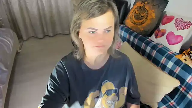 MildMature online show from 5, 12, 2025