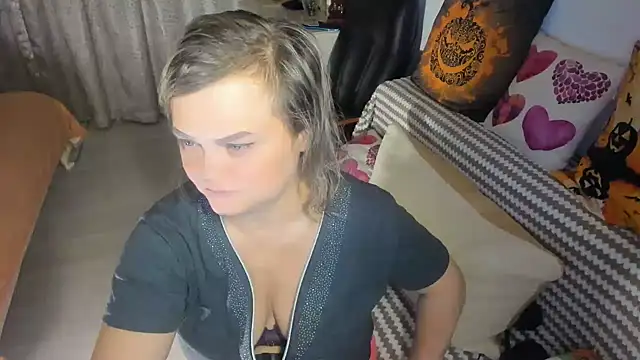 MildMature online show from 8, 10, 2025