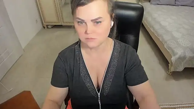 MildMature online show from 1, 3, 2025