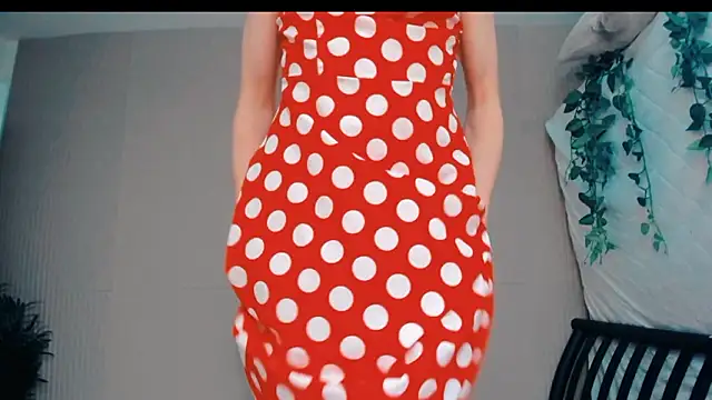 Snapshot of Mia_Miss_Sensual chatting on 25, 2, 2026 Mia Miss Sensual online show from 25, 2, 2026