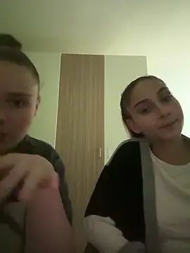 FemmeAffair online show from 4, 2, 2026