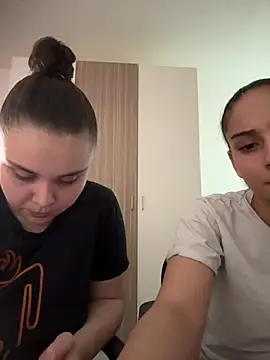 FemmeAffair online show from 7, 2, 2026