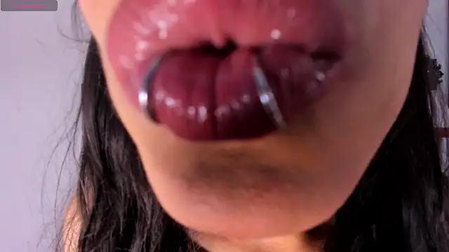 Snapshot of LunarisSmith chatting on 5, 6, 2026 LunarisSmith online show from 5, 6, 2026
