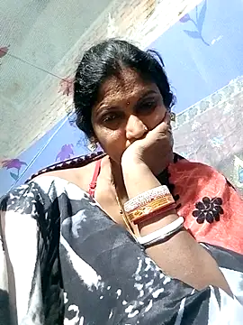 Savita992 online show from 5, 11, 2025