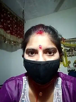 Snapshot of Daisygirl9 chatting on 23, 10, 2025 Daisygirl9 online show from 23, 10, 2025