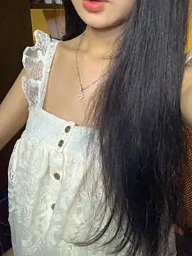 Nhinhi18 online show from 25, 6, 2026