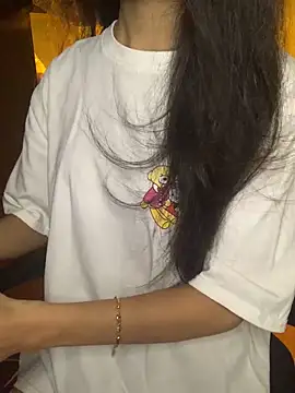 Nhinhi18 online show from 22, 9, 2025