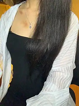 Nhinhi18 online show from 20, 10, 2025