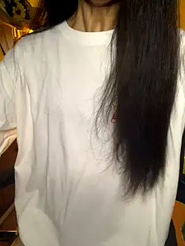 Nhinhi18 online show from 8, 10, 2025