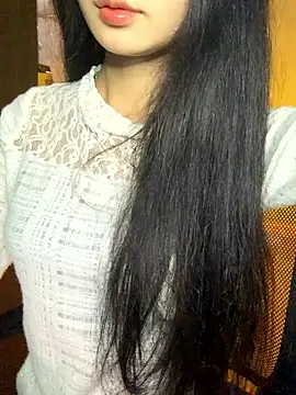 Nhinhi18 online show from 5, 2, 2026