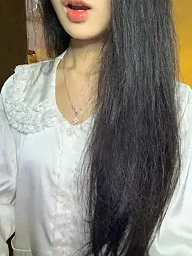 Nhinhi18 online show from 8, 2, 2026