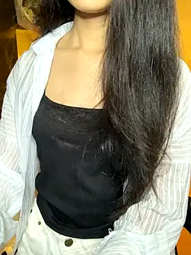 Nhinhi18 online show from 24, 9, 2025