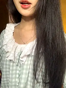 Nhinhi18 online show from 20, 12, 2025