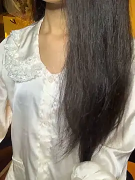 Nhinhi18 online show from 13, 9, 2025