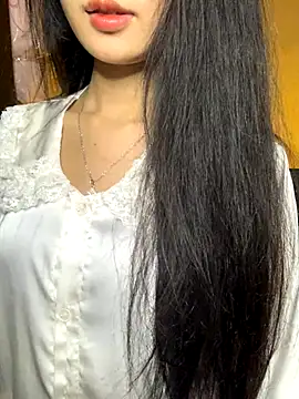 Nhinhi18 online show from 22, 12, 2025