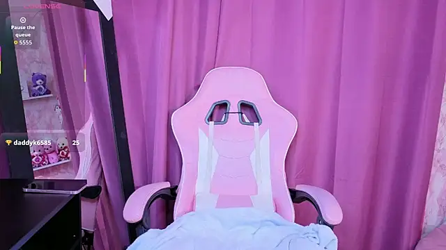 Rebekah Mercer online show from 5, 10, 2025