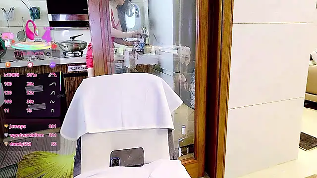 Snapshot of xinxinbabe chatting on 19, 9, 2025 xinxinbabe online show from 19, 9, 2025