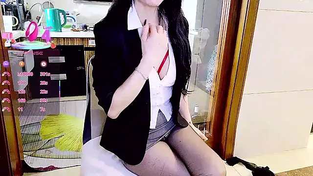 Snapshot of xinxinbabe chatting on 18, 9, 2025 xinxinbabe online show from 18, 9, 2025