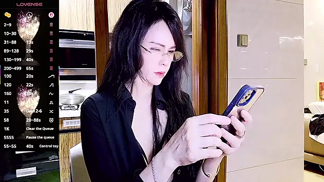 Snapshot of xinxinbabe chatting on 30, 9, 2025 xinxinbabe online show from 30, 9, 2025