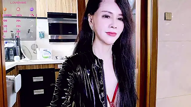 Snapshot of xinxinbabe chatting on 25, 9, 2025 xinxinbabe online show from 25, 9, 2025