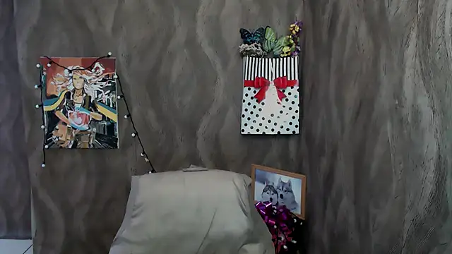 Linda S  online show from 6, 11, 2025