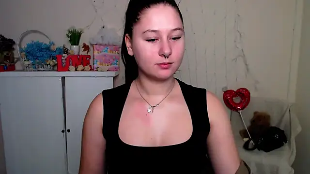 Linda S  online show from 26, 11, 2025